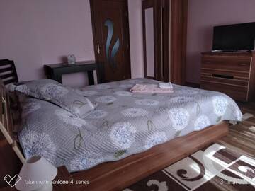 Фото номера Трехместный номер Проживание в семье Casa Suzy &amp; Roxy г. Arpaşu de Jos 3